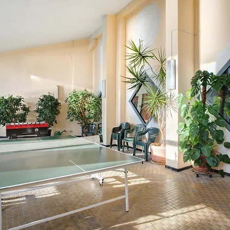 Mamariviera Holidays Апартаменты *